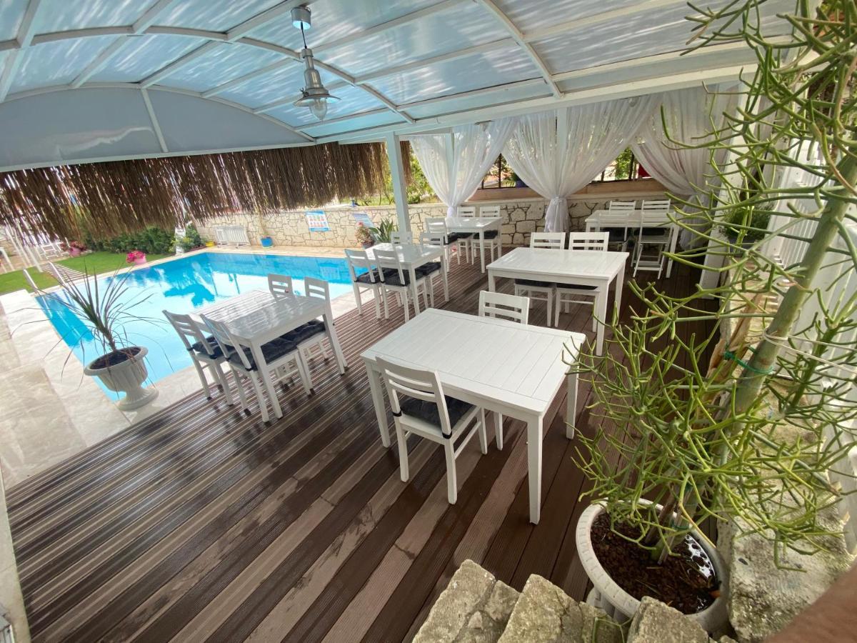 Alacati Eldoris Butik Hotel מראה חיצוני תמונה