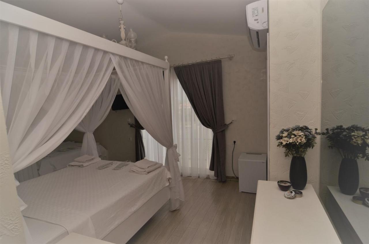 Alacati Eldoris Butik Hotel מראה חיצוני תמונה