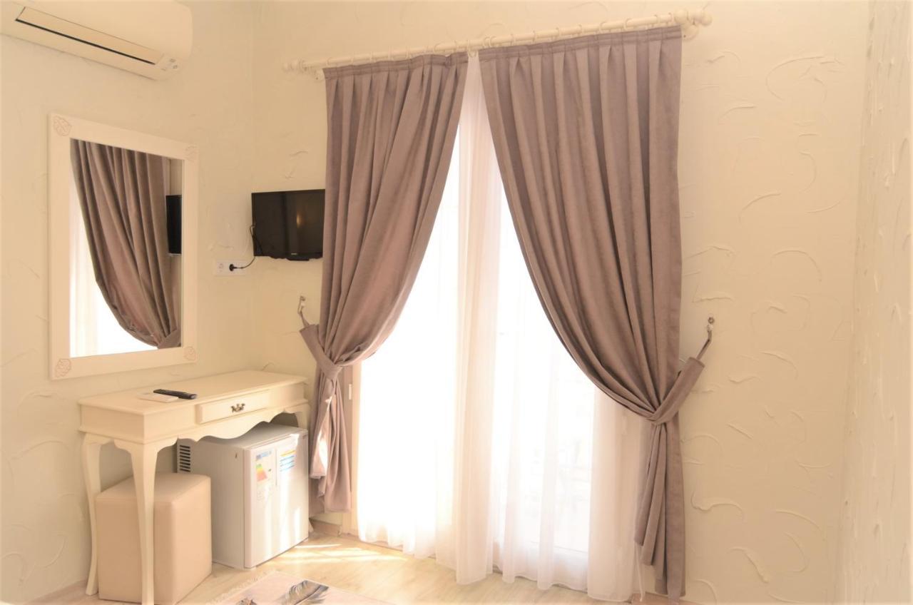 Alacati Eldoris Butik Hotel מראה חיצוני תמונה