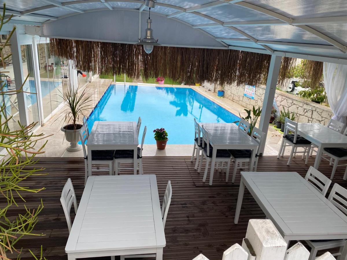 Alacati Eldoris Butik Hotel מראה חיצוני תמונה