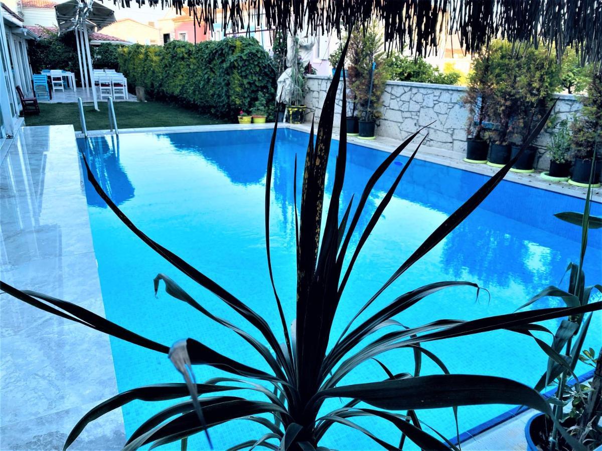 Alacati Eldoris Butik Hotel מראה חיצוני תמונה